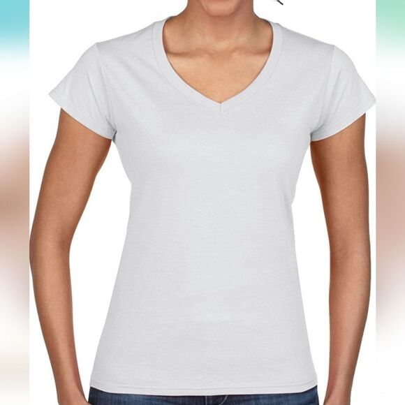 NWOT Gildan White Heavy Cotton V-neck Short Sleeve T-shirt - Picture 3 of 13